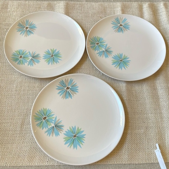 MCM Kokura Ware Ironstone Gay Down Japan set of 3 dessert plates blue flower - Picture 1 of 6